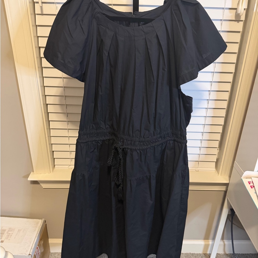 New Without Tag- LB Plus Size- Black Pleated Crew-Neck Midi Dress- Size 24W - Picture 11 of 17